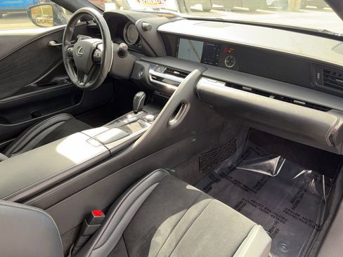 Used 2018 Lexus LC 500 Coupe w/ Performance Package image 24