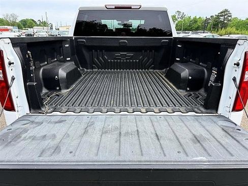 Used 2019 Chevrolet Silverado 1500 LT Trail Boss image 16