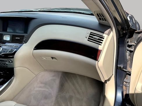 Used 2012 INFINITI M37 w/ Premium Pkg RWD image 22