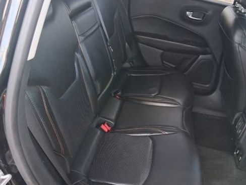 Used 2018 Jeep Compass Limited AWD/4WD image 29