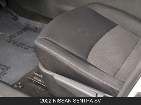 Used 2022 Nissan Sentra SV FWD image 15