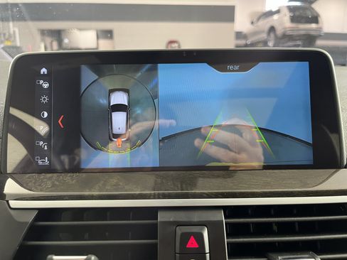 Used 2019 BMW X4 xDrive30i w/ M Sport Package AWD/4WD image 29