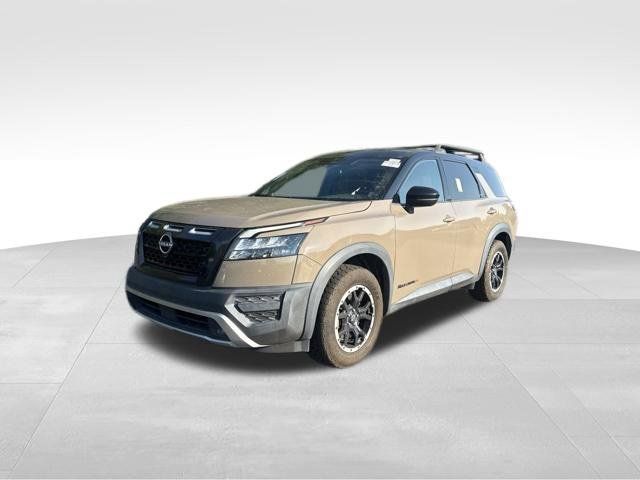 Used 2023 Nissan Pathfinder Rock Creek AWD/4WD image 4