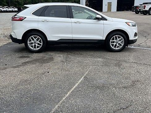 Used 2023 Ford Edge SEL w/ Convenience Package AWD/4WD image 8