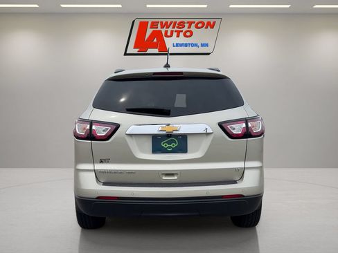 Used 2017 Chevrolet Traverse LT AWD/4WD image 4