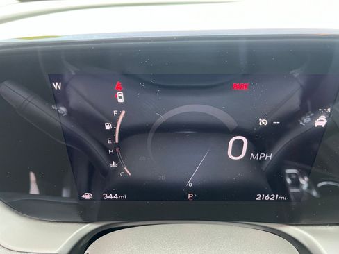 Used 2025 Buick Encore GX Preferred FWD image 40