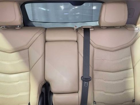 Used 2019 Cadillac XT5 Platinum image 31