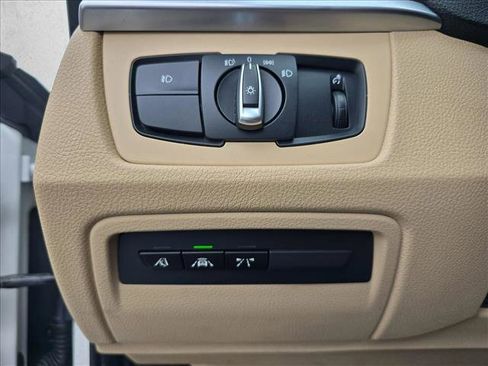 Used 2020 BMW 430i xDrive Convertible w/ Convenience Package image 25