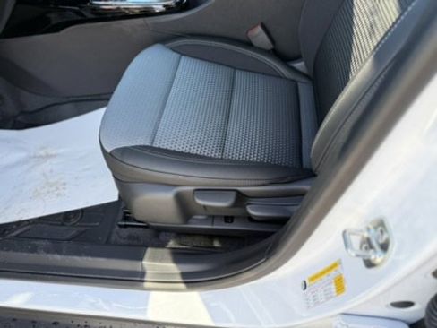 New 2026 Chevrolet Trax LT w/ Driver Confidence Package image 12