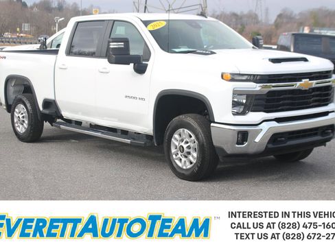 Used 2025 Chevrolet Silverado 2500 LT w/ Convenience Package AWD/4WD image 1