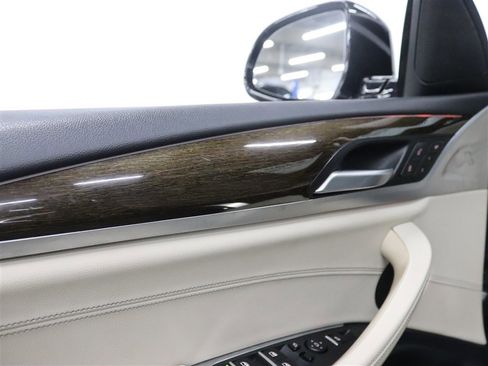 Used 2018 BMW X3 xDrive30i image 16