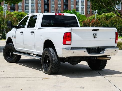 Used 2016 RAM 2500 Tradesman w/ Chrome Appearance Group AWD/4WD image 22