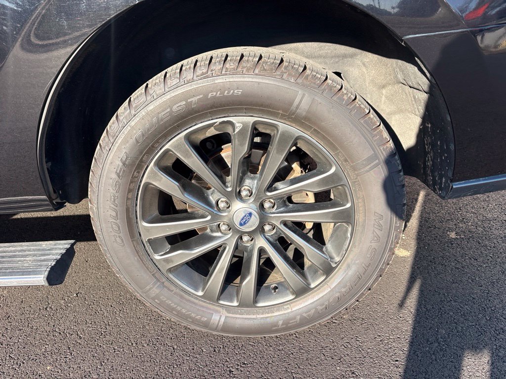 Used 2021 Ford Expedition Limited RWD image 21