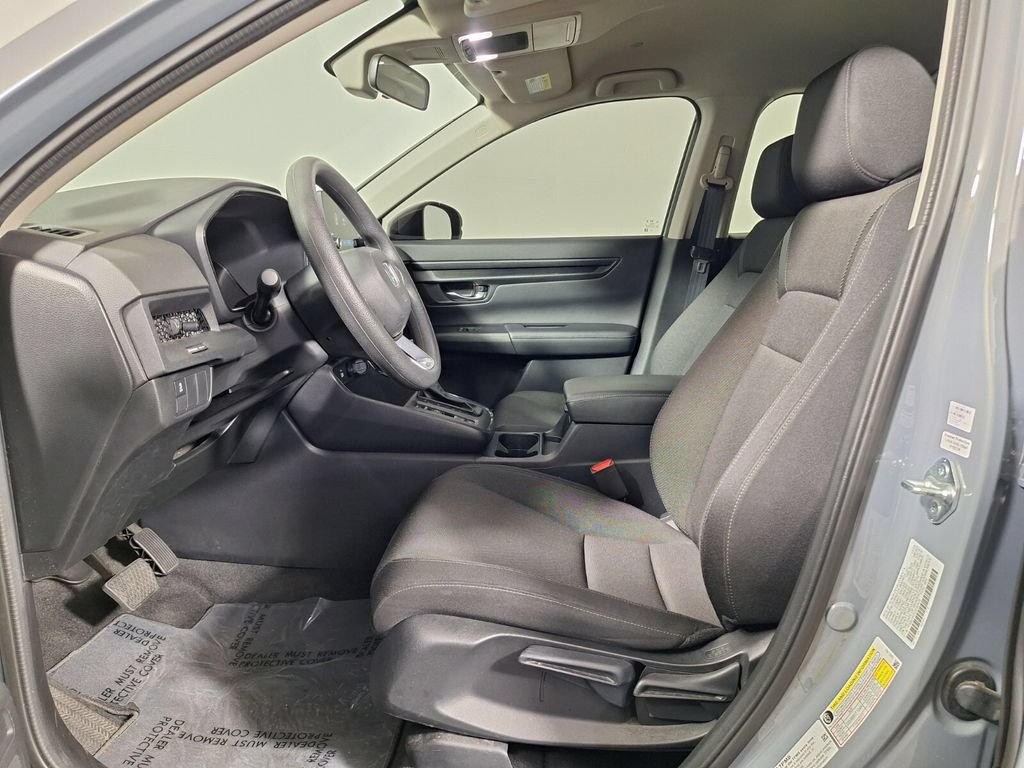 Used 2025 Honda CR-V LX image 11