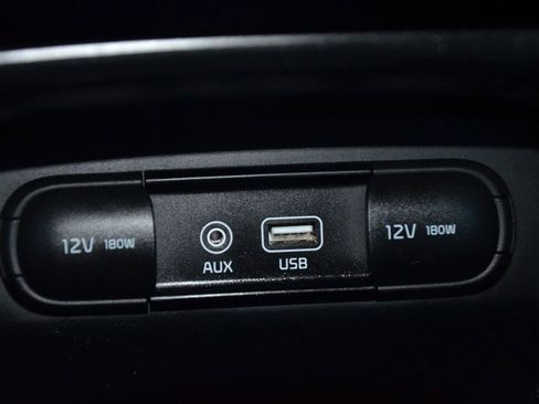 Used 2019 Kia Sorento LX w/ LX V6 Convenience Package image 23