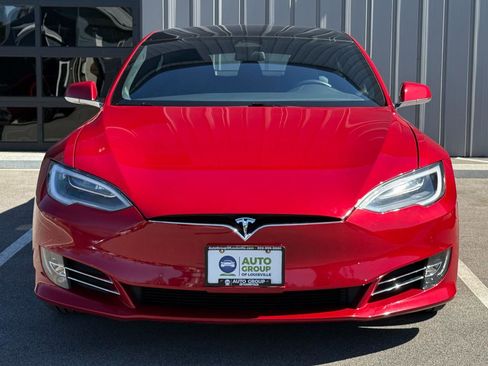 Used 2019 Tesla Model S P100D image 2