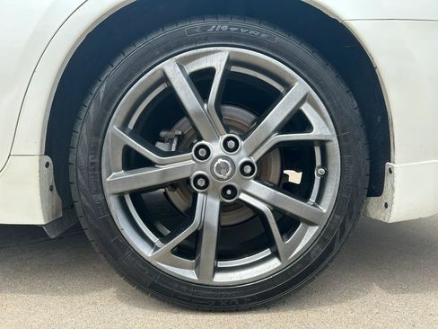 Used 2014 Nissan Maxima 3.5 SV w/ Sport Package FWD image 30
