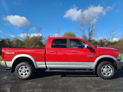 Used 2018 RAM 2500 Big Horn w/ Harvest Edition image 2