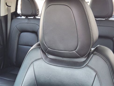 Used 2022 GMC Canyon Elevation w/ Elevation Premium Package image 20