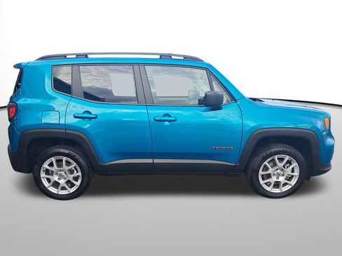 Used 2022 Jeep Renegade Latitude image 5