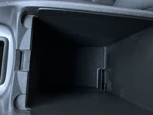 Used 2023 Chevrolet Malibu LT image 31