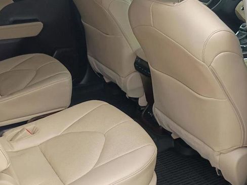 Used 2022 Toyota Highlander Platinum image 20