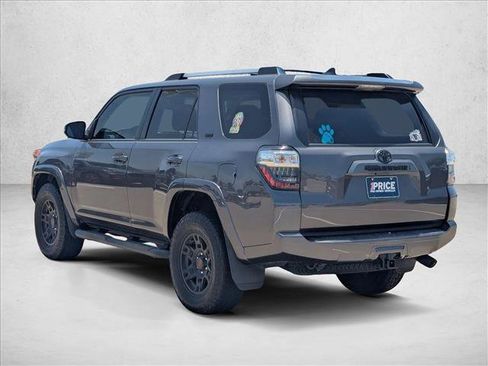 Used 2022 Toyota 4Runner SR5 Premium w/ Moonroof Package AWD/4WD image 7