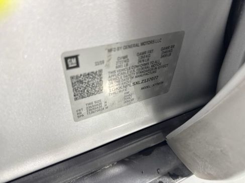 Used 2020 GMC Acadia Denali FWD image 37