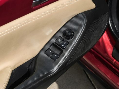 Used 2018 MAZDA MX-5 Miata RF Grand Touring RWD image 36