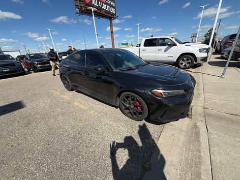 Used 2023 Honda Civic Type R image 2