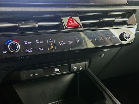 Used 2024 Kia Niro Wind FWD image 24