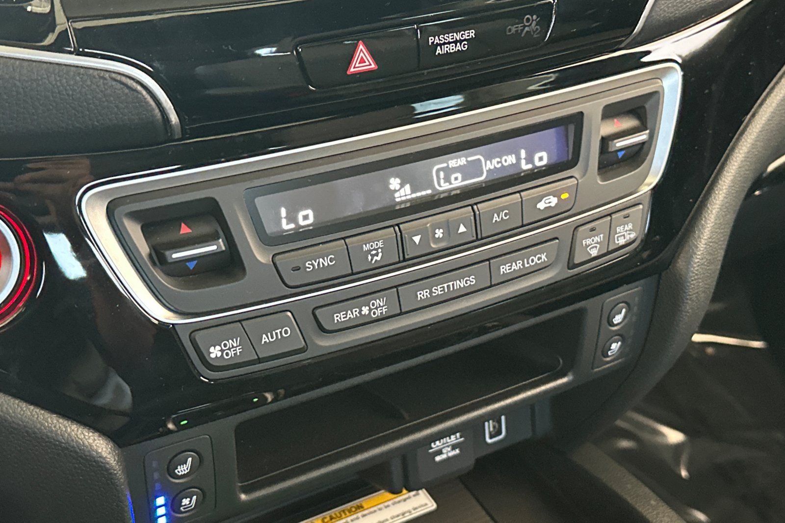 Used 2023 Honda Passport Elite image 19