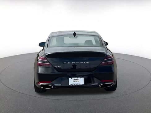 Used 2025 Genesis G70 2.5T image 14