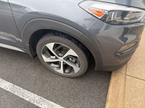 Used 2018 Hyundai Tucson Value image 2