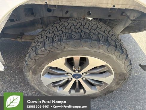 Used 2019 Ford F150 XL w/ Equipment Group 101A Mid AWD/4WD image 12