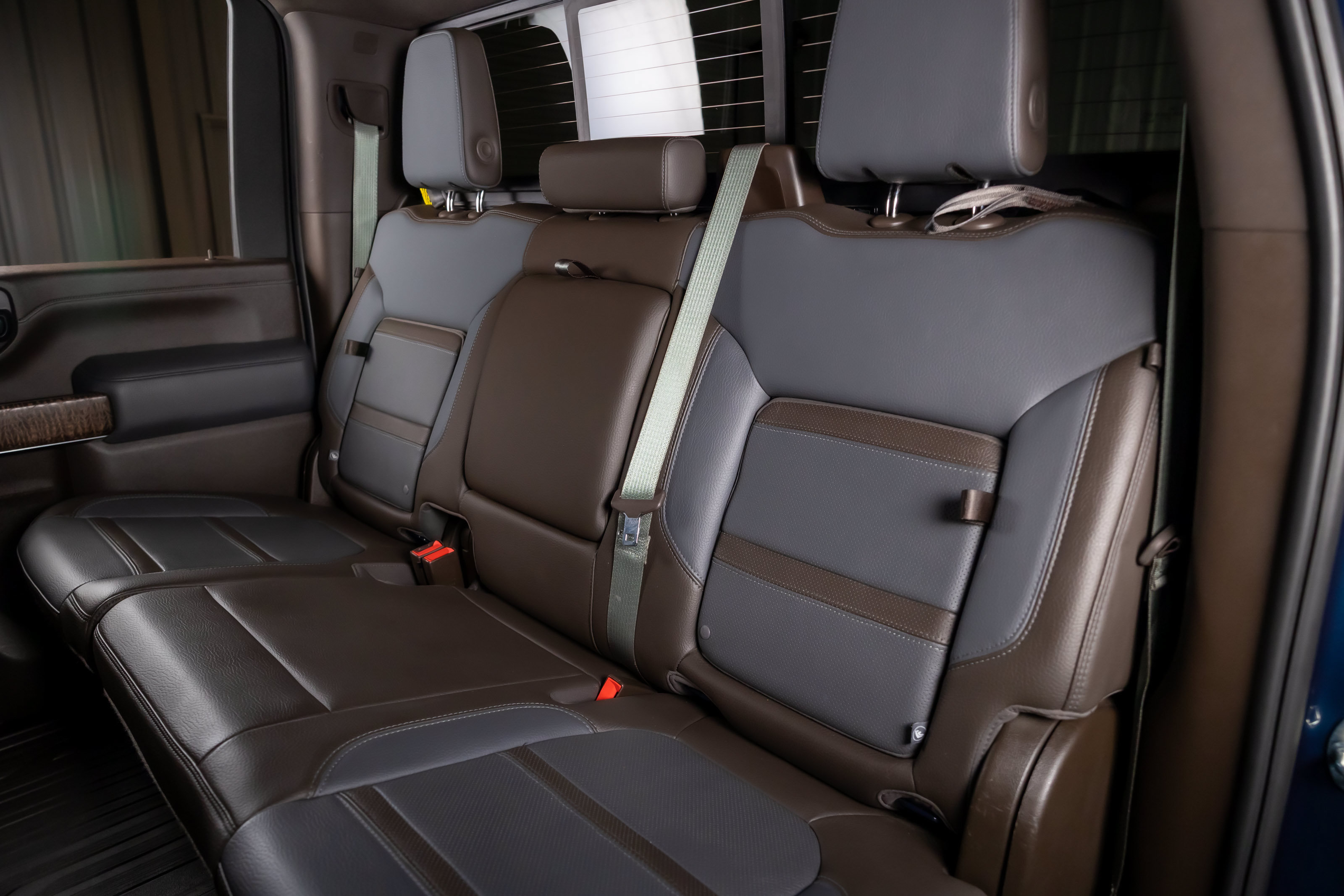 Used 2021 GMC Sierra 2500 Denali w/ Denali Ultimate Package AWD/4WD image 23