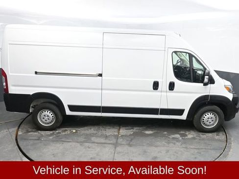 Used 2025 RAM ProMaster 2500 w/ Convenience Group image 30