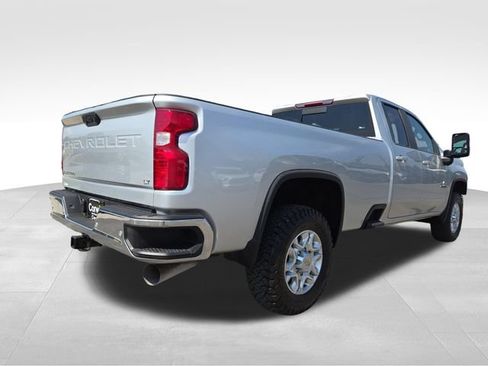 Used 2022 Chevrolet Silverado 2500 LT w/ Texas Edition AWD/4WD image 12