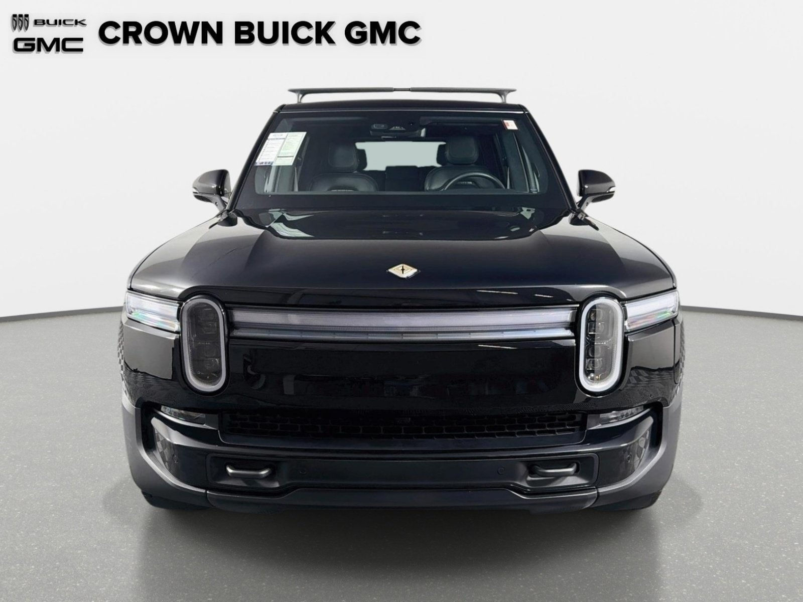 Used 2025 Rivian R1S Premium Dual AWD/4WD image 2