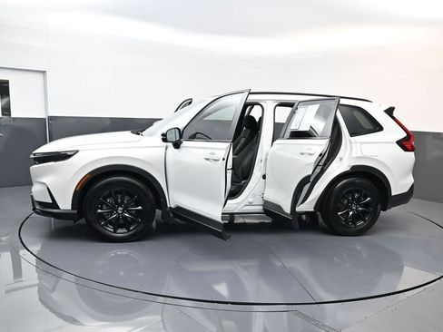 Used 2026 Honda CR-V Sport image 32