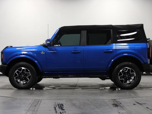 Used 2023 Ford Bronco Outer Banks image 7