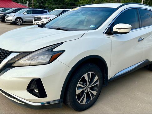 Used 2021 Nissan Murano SV FWD image 3
