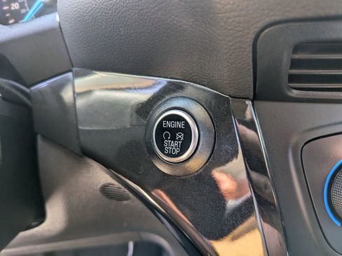 Used 2018 Ford Escape Titanium AWD/4WD image 30