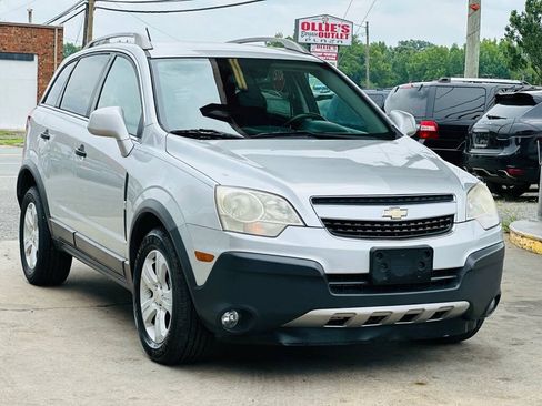 Used 2013 Chevrolet Captiva Sport LS FWD image 1