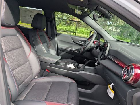 New 2026 Chevrolet Equinox RS w/ Convenience Package III FWD image 15