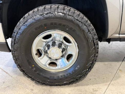 Used 2006 Chevrolet Silverado 2500 LT AWD/4WD image 13