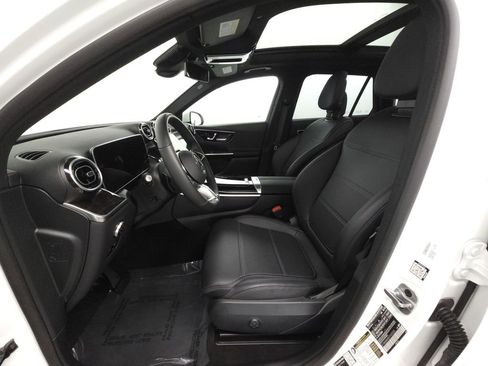 Certified 2026 Mercedes-Benz GLC 300 4MATIC image 7