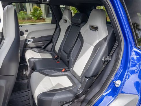 Used 2022 Land Rover Range Rover Sport SVR Carbon Edition AWD/4WD image 33