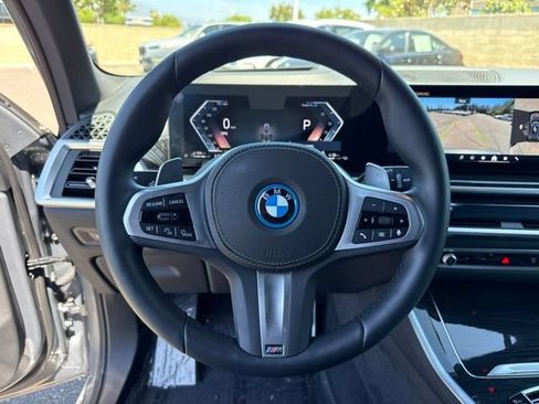 Used 2026 BMW X5 xDrive50e w/ M Sport Package AWD/4WD image 24