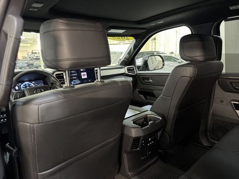 Used 2025 Toyota Sequoia Limited w/ Tow Technology Package AWD/4WD image 20